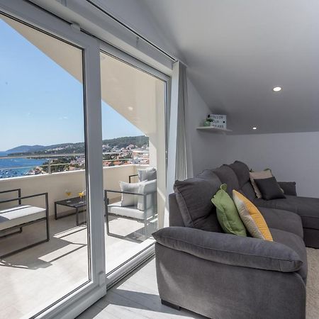 Golden View Penthouse Lägenhet Hvar Town Exteriör bild